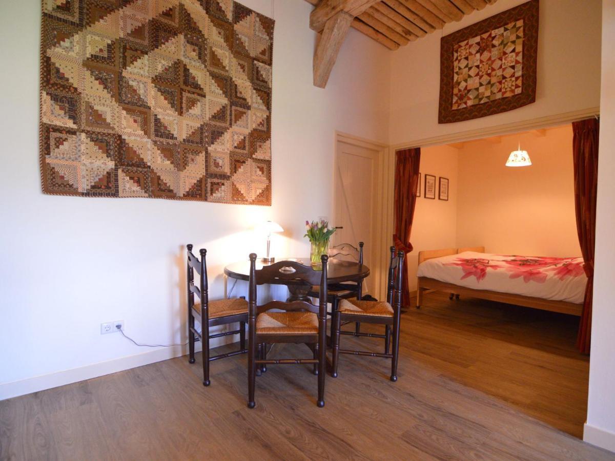 Staying In A Thatched Barn With Box Bed Beautiful View Region Achterhoek Geesteren  Екстериор снимка